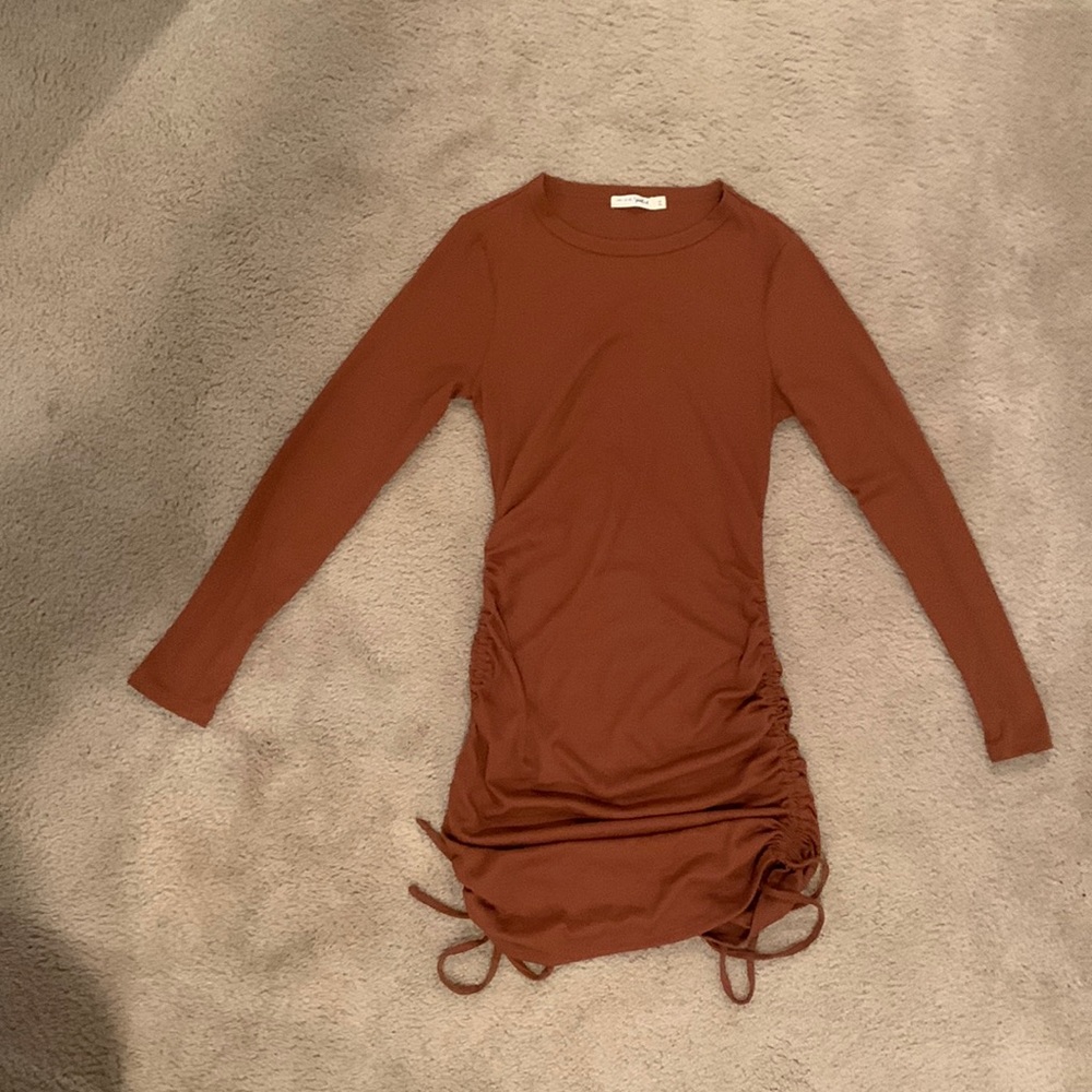 Very casual outgoing party dress very beautiful works on anyone